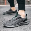 2024 new men's sports shoes flying woven leisure running shoes